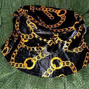 Silky Designer bucket hat.